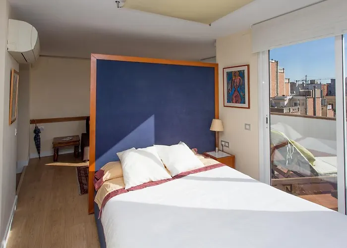 Apartmán Gaudi Penthouse With Terrace Views Barcelona