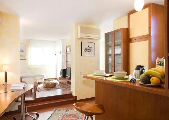 Gaudi Penthouse With Terrace Views